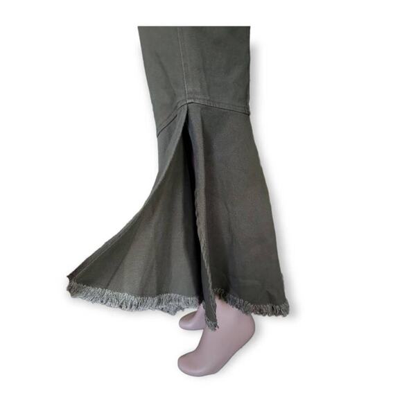 Guest Editor Women's Boho Flare Cropped Raw Hem Jeans Size 2 Green - Picture 6 of 13